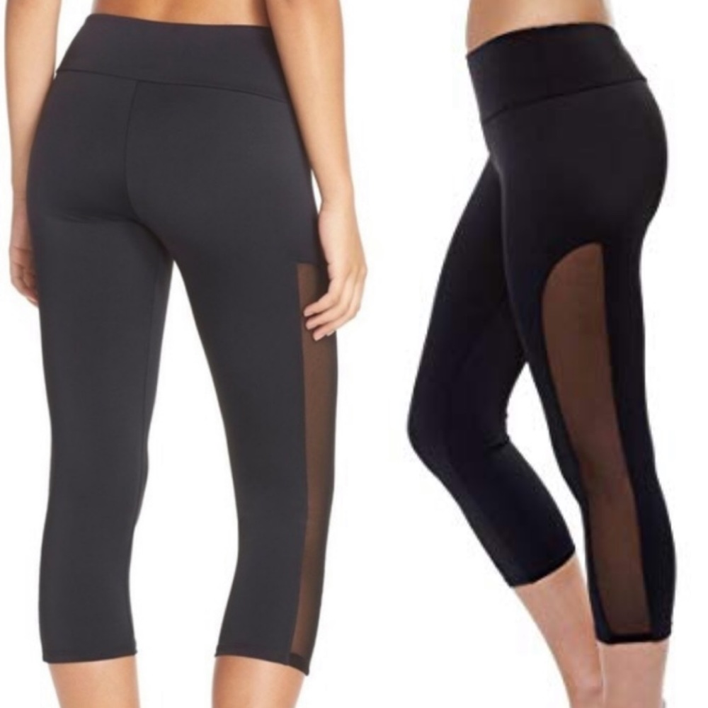 Onzie Flow Tuxedo Mesh Solid Black Capri Leggings
